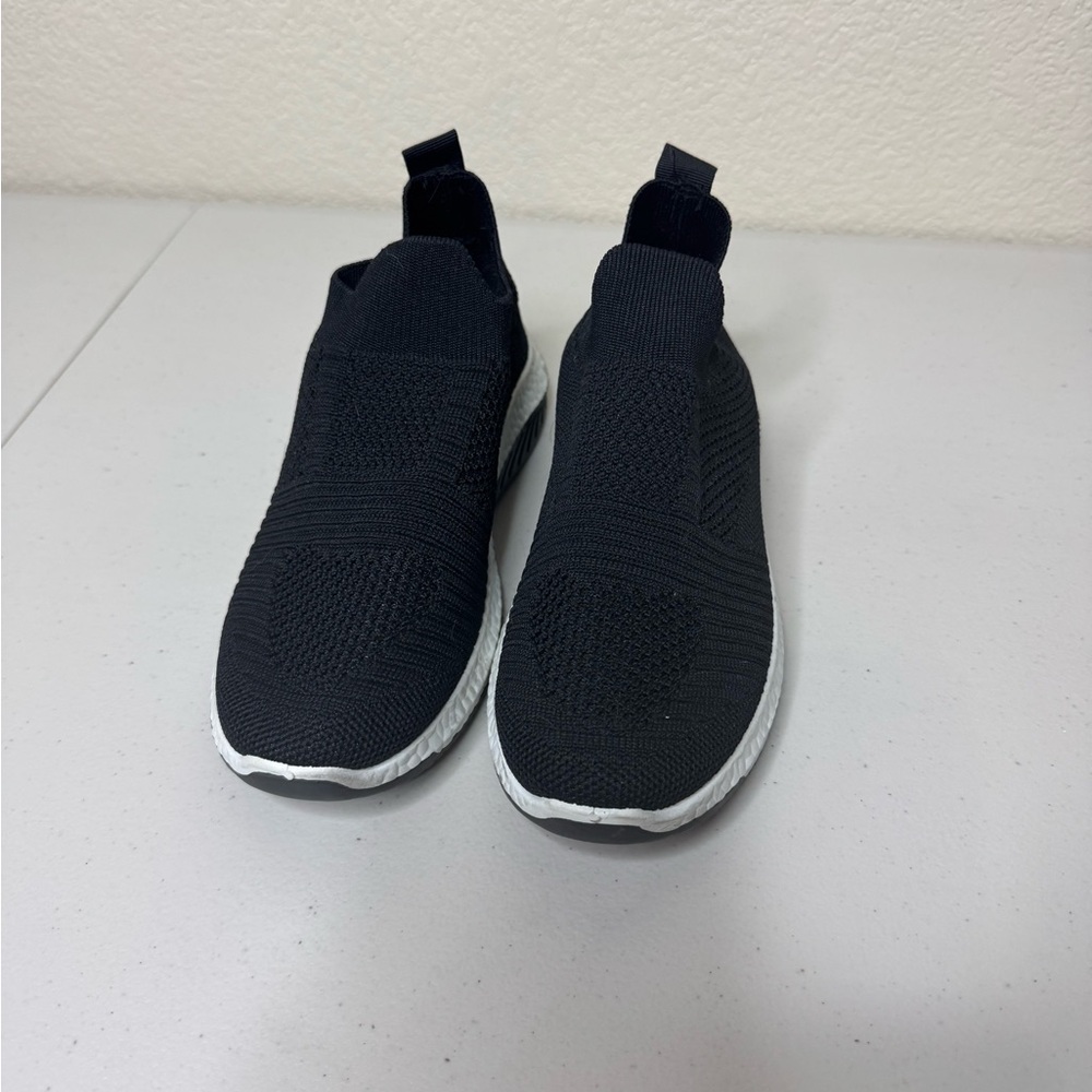 NWOT Danskin Black Slip-On Sneakers - Picture 2 of 5
